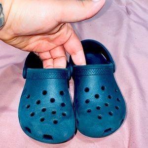 Toddler Crocs 9C